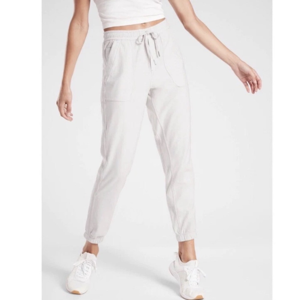 Athleta Farallon Jogger Womens 6 Light Gray Organic Cotton Pull On Pants NWOT
